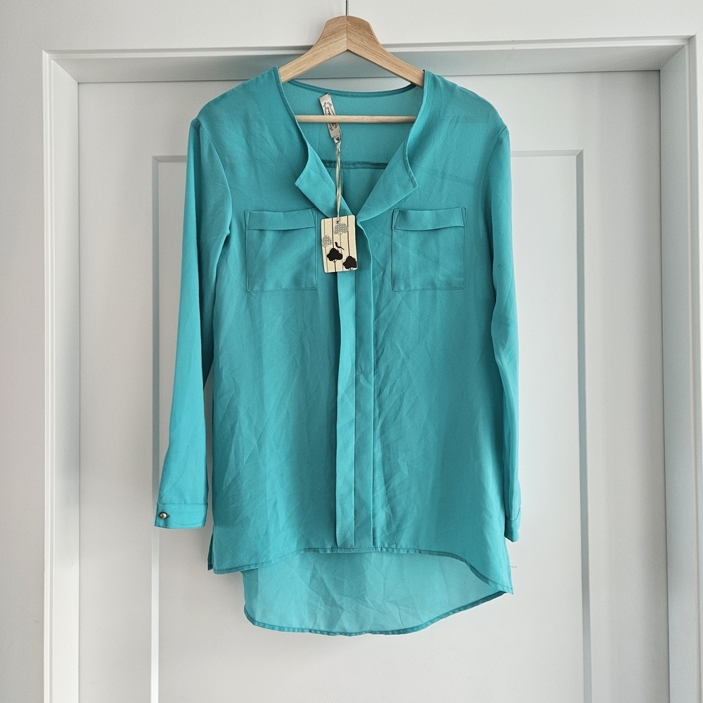 Chic Turquoise Women's Blouse